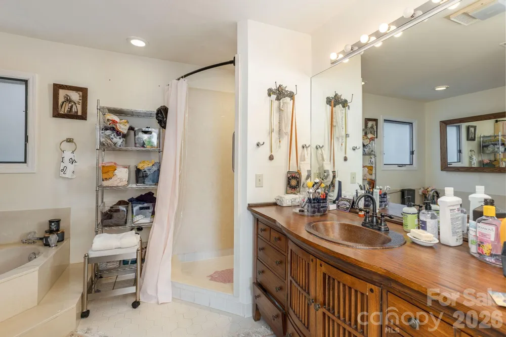 111 BLUFFVIEW LANE Flat Rock, NC 28731