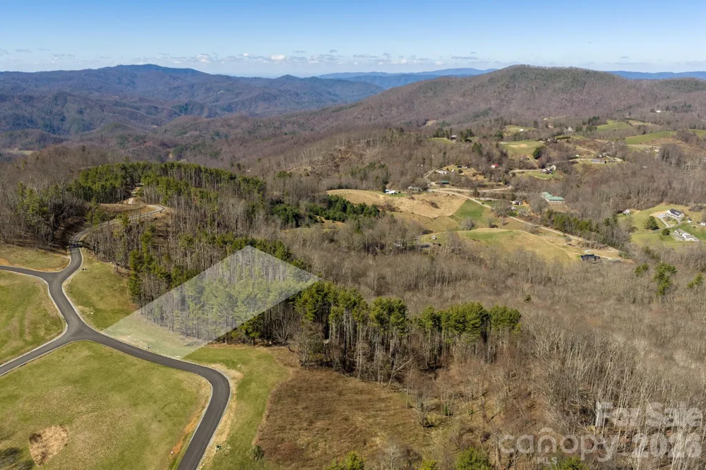 52 Clouds Rest Drive #52 Elk Park, NC 28622