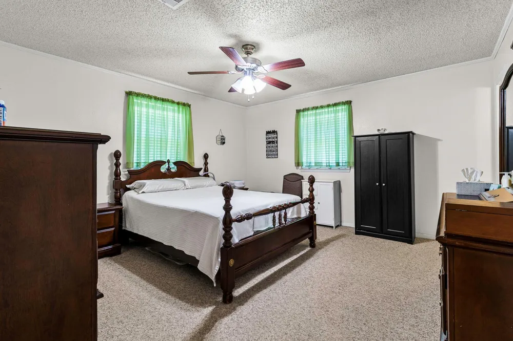 209 Red Oak Street Livingston, TX 77351