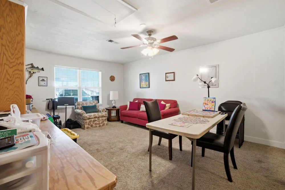209 Red Oak Street Livingston, TX 77351