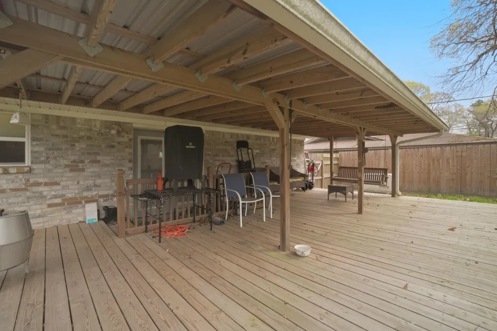 209 Red Oak Street Livingston, TX 77351