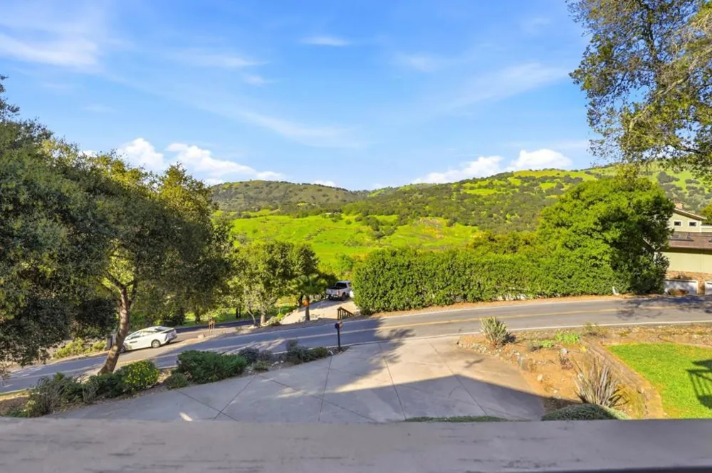 17285 Copper Hill Drive Morgan Hill, CA 95037