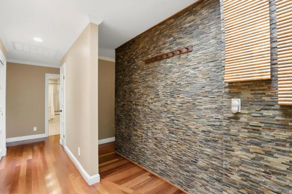 17285 Copper Hill Drive Morgan Hill, CA 95037