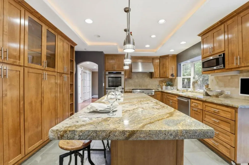 17285 Copper Hill Drive Morgan Hill, CA 95037