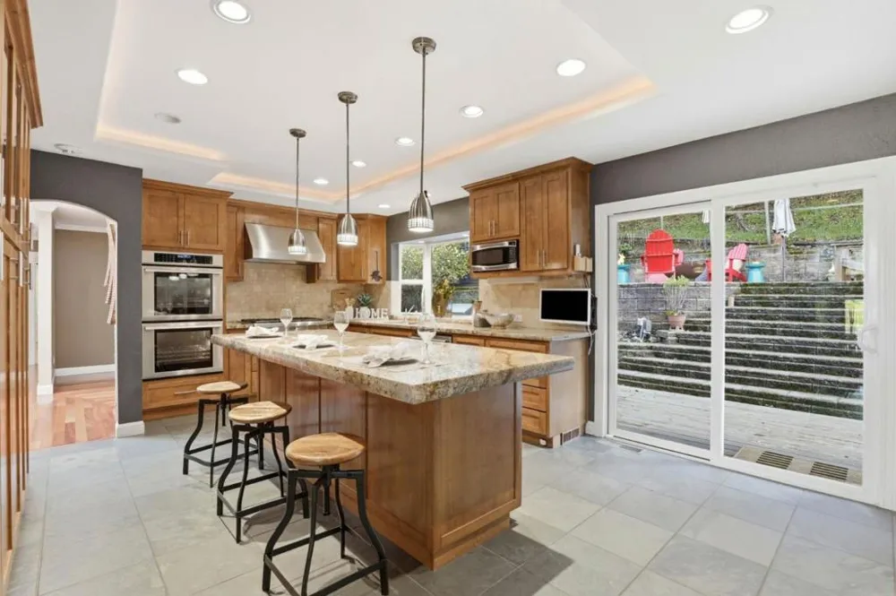 17285 Copper Hill Drive Morgan Hill, CA 95037
