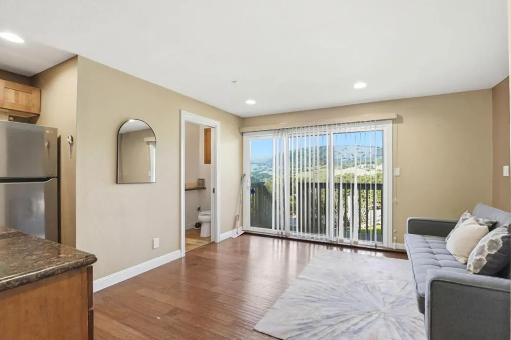 17285 Copper Hill Drive Morgan Hill, CA 95037