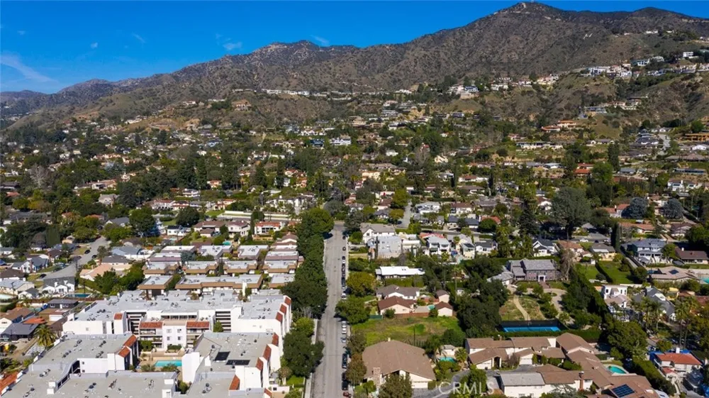 1420 Valley View Glendale, CA 91202