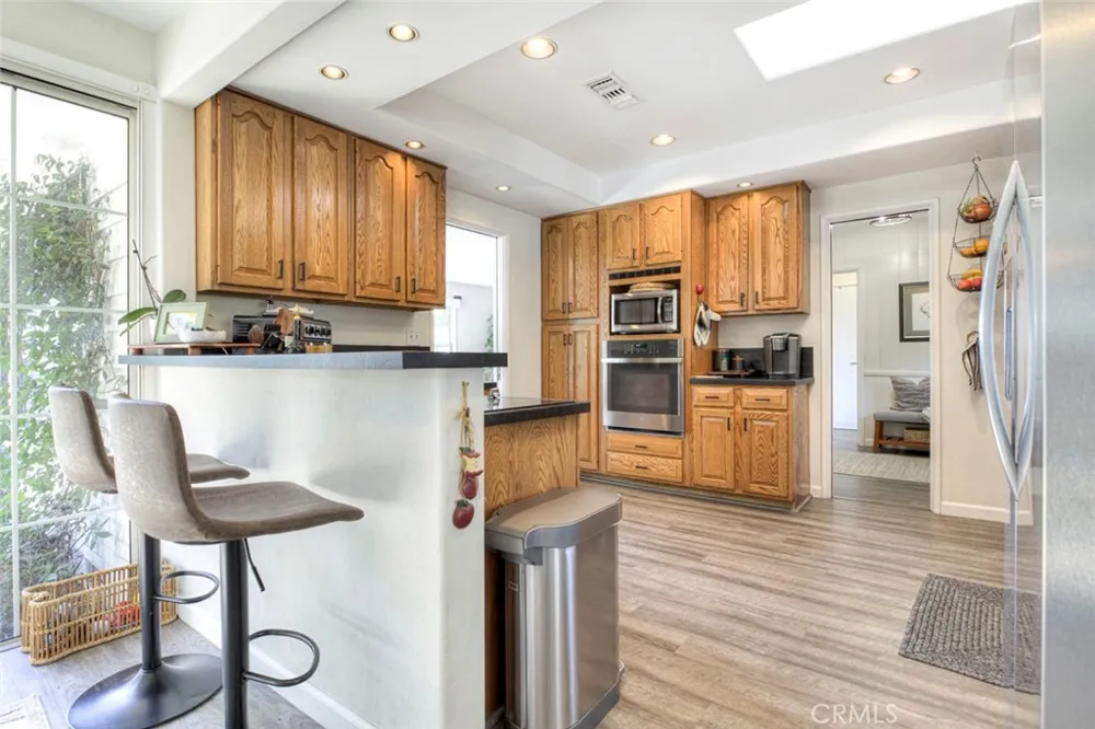 10557 Mahoney Sunland, CA 91040