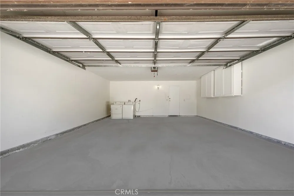 9471 Cortada El Monte, CA 91733