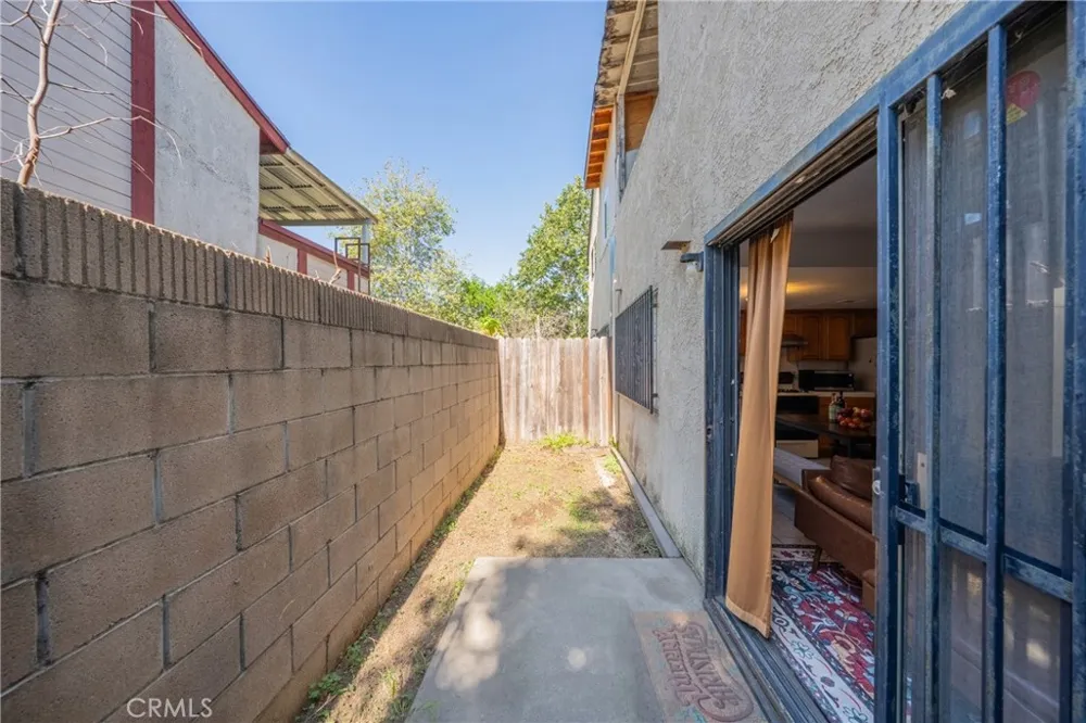 9471 Cortada El Monte, CA 91733