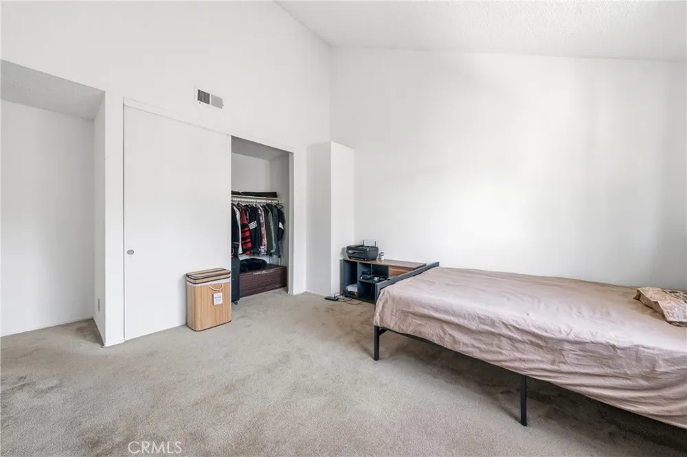 9471 Cortada El Monte, CA 91733