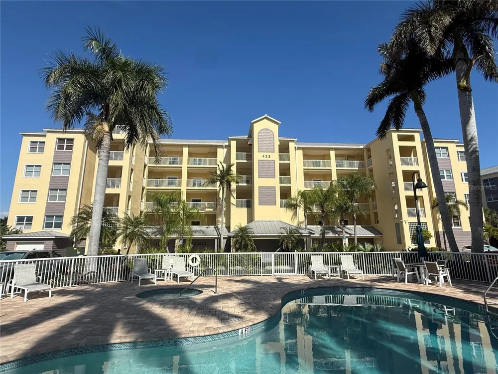 423 150TH AVENUE #1405 Madeira Beach, FL 33708