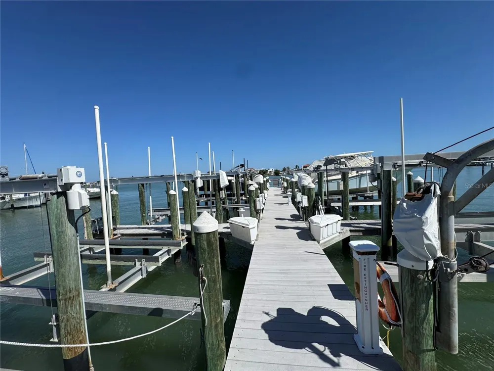 423 150TH AVENUE #1405 Madeira Beach, FL 33708