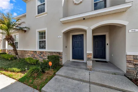 1939 GREENWOOD VALLEY DRIVE