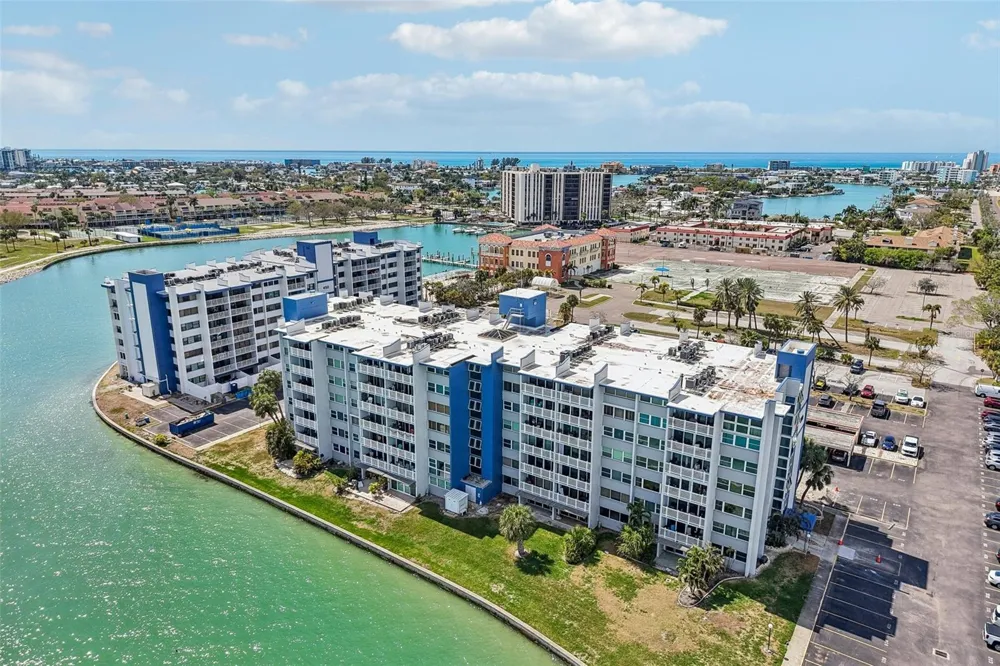 500 TREASURE ISLAND CAUSEWAY #711 Treasure Island, FL 33706