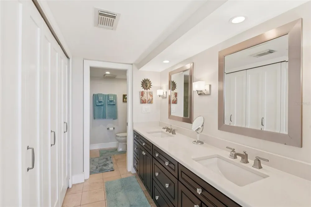 500 TREASURE ISLAND CAUSEWAY #711 Treasure Island, FL 33706