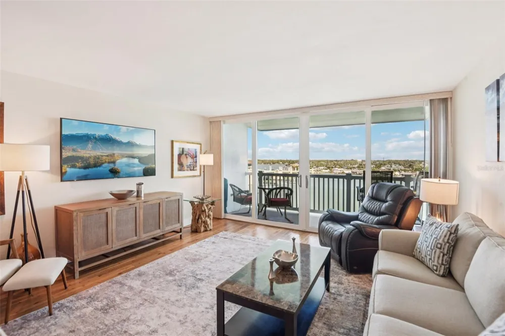 500 TREASURE ISLAND CAUSEWAY #711 Treasure Island, FL 33706