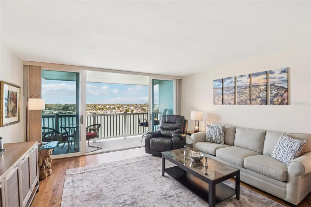 500 TREASURE ISLAND CAUSEWAY #711 Treasure Island, FL 33706