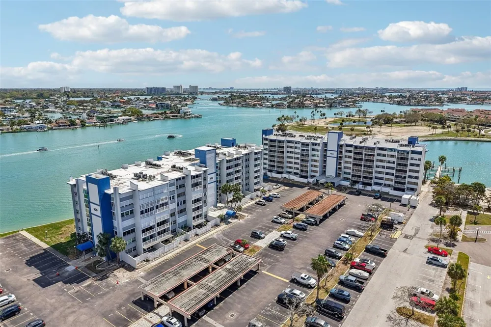 500 TREASURE ISLAND CAUSEWAY #711 Treasure Island, FL 33706
