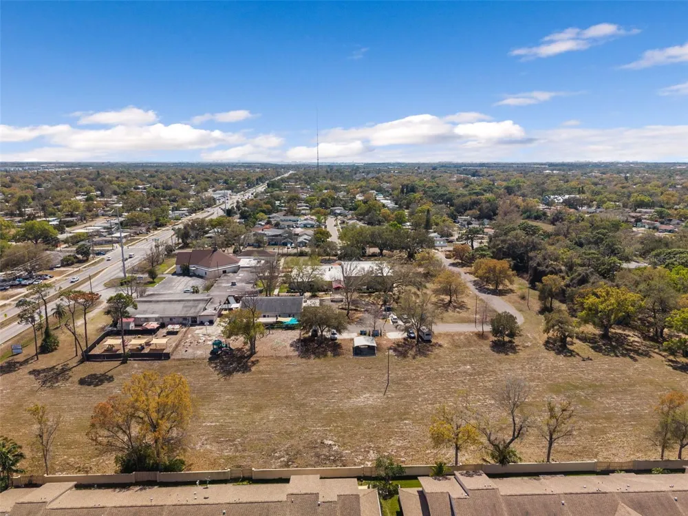 9530 STARKEY ROAD Seminole, FL 33777