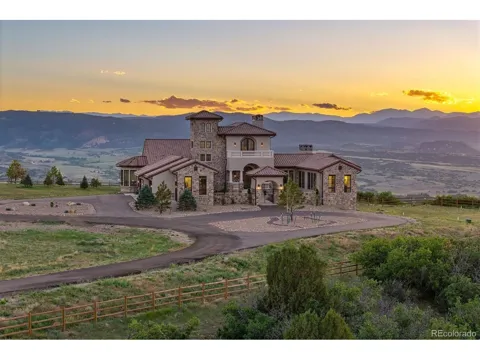 253 Stone Pointe Trail