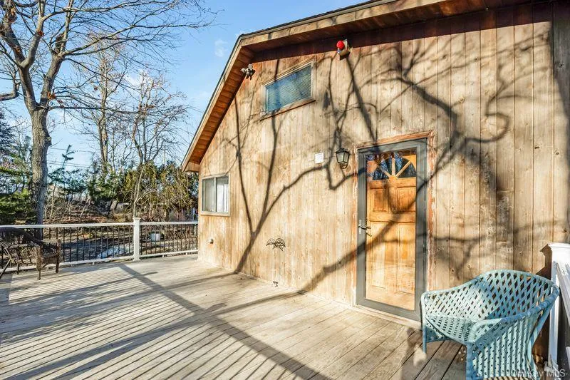 356 Oakleigh Avenue #17 Baiting Hollow, NY 11933