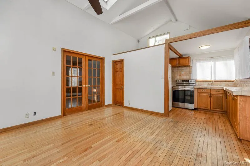 356 Oakleigh Avenue #17 Baiting Hollow, NY 11933