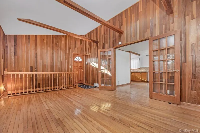 356 Oakleigh Avenue #17 Baiting Hollow, NY 11933