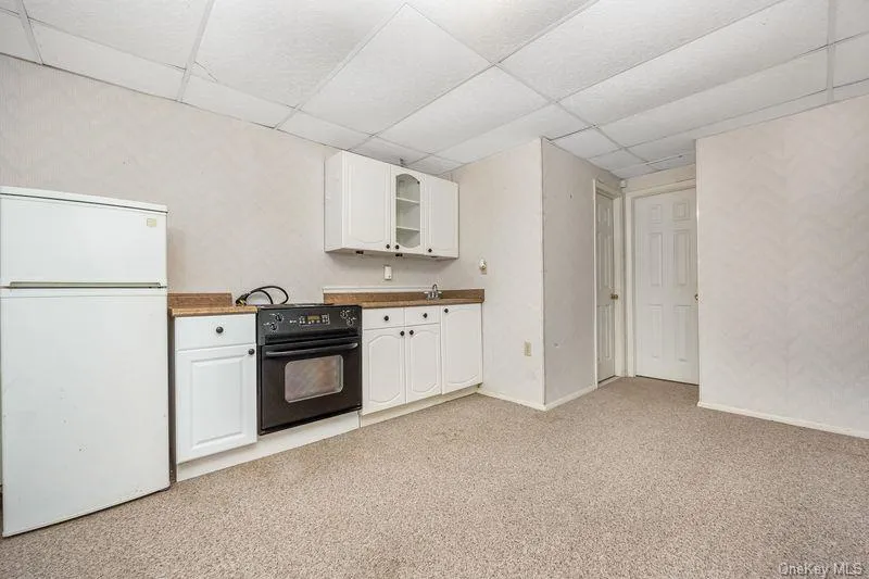 356 Oakleigh Avenue #17 Baiting Hollow, NY 11933