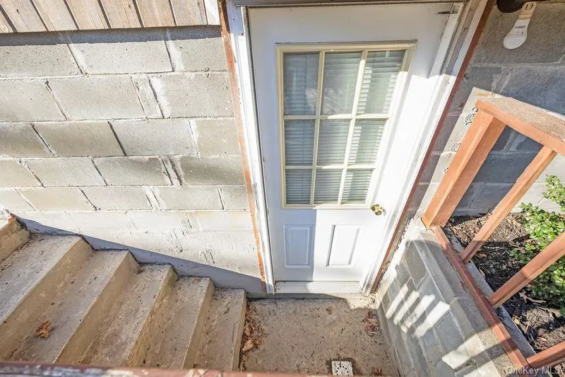 356 Oakleigh Avenue #17 Baiting Hollow, NY 11933