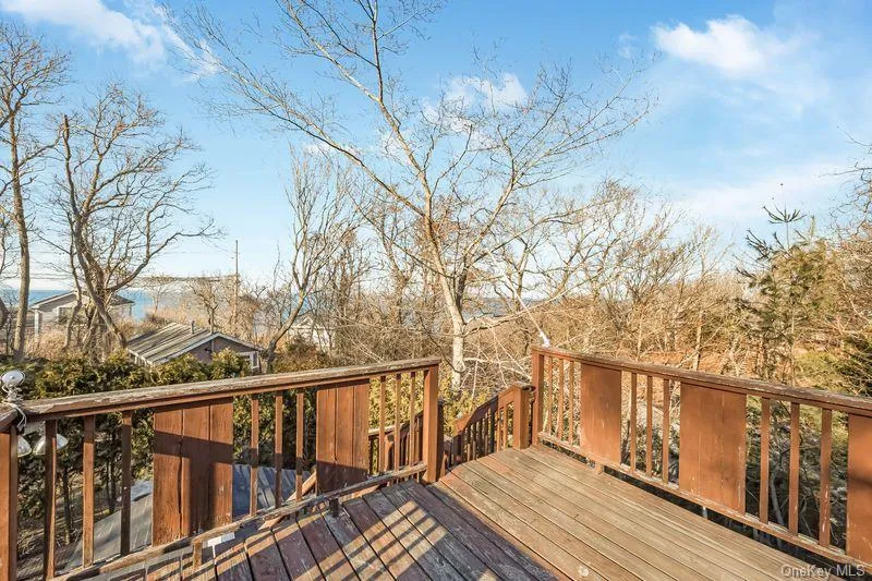 356 Oakleigh Avenue #17 Baiting Hollow, NY 11933