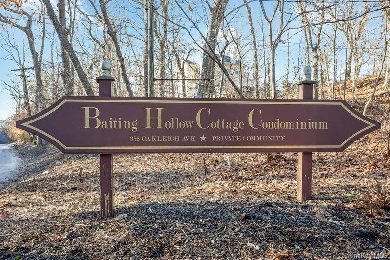 356 Oakleigh Avenue #17 Baiting Hollow, NY 11933