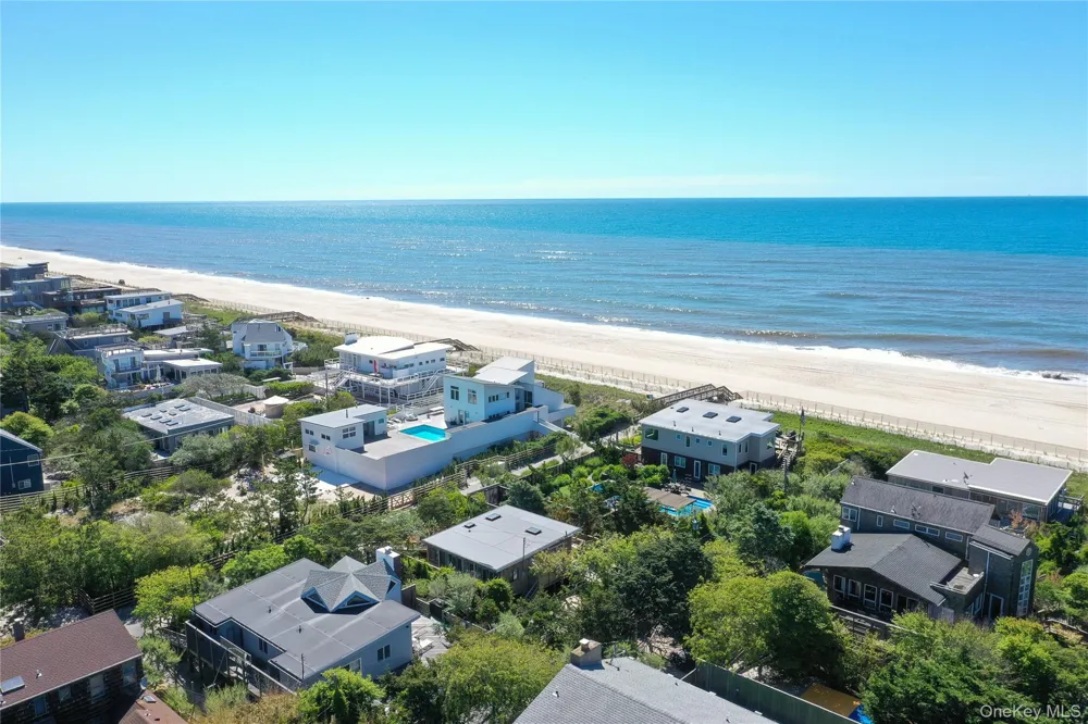 57 Juniper Avenue Seaview, NY 11770
