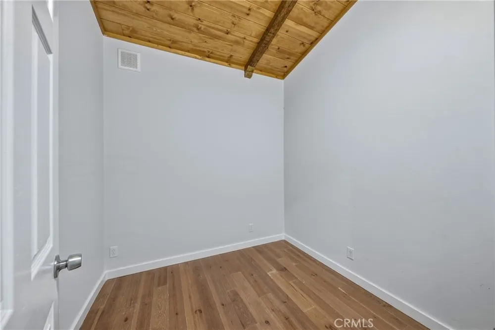 9183 Fox Cobb, CA 95426