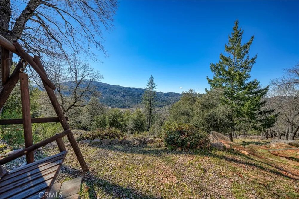 9183 Fox Cobb, CA 95426