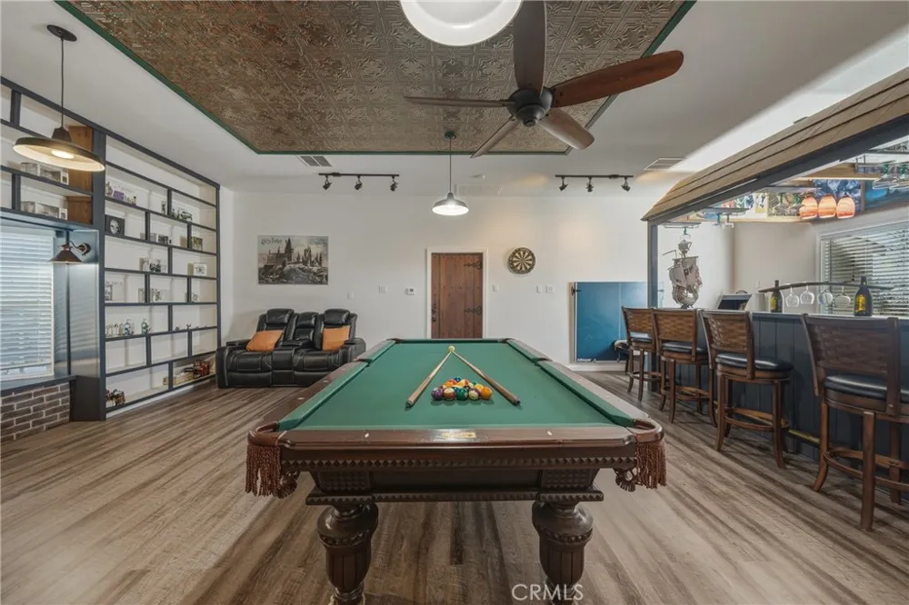 9183 Fox Cobb, CA 95426