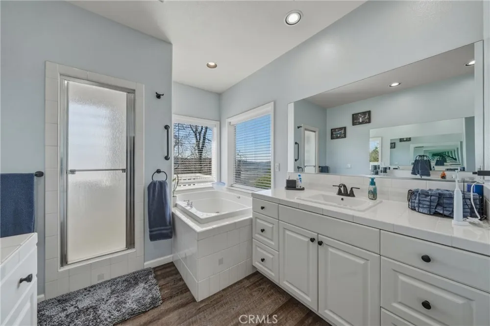 9183 Fox Cobb, CA 95426