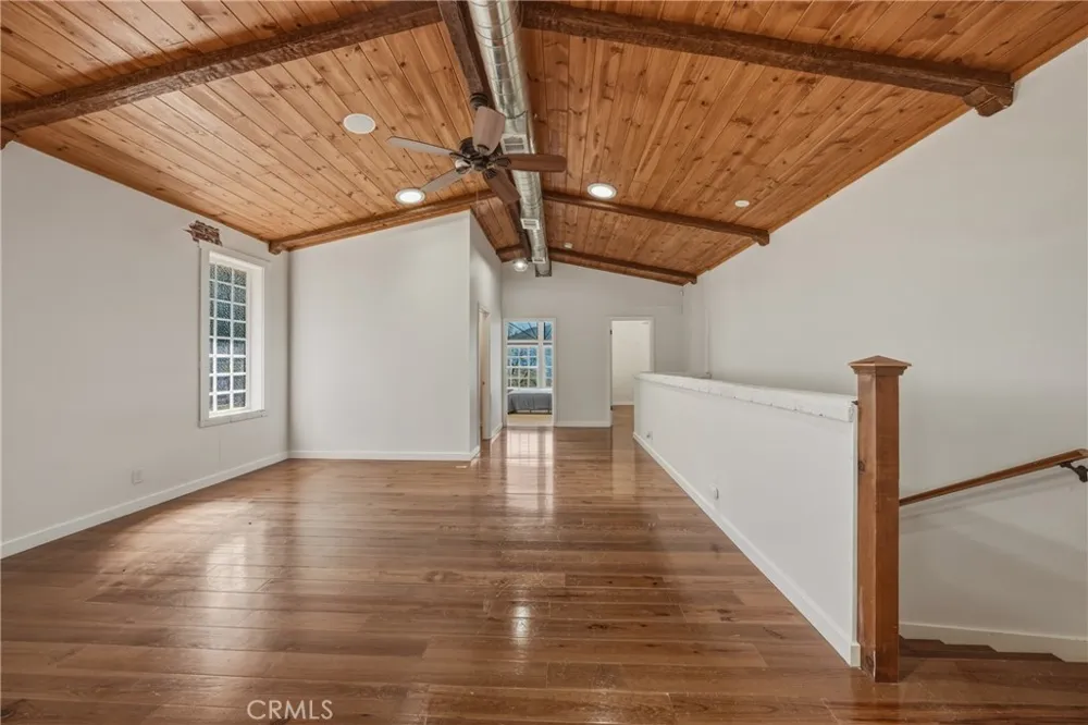 9183 Fox Cobb, CA 95426