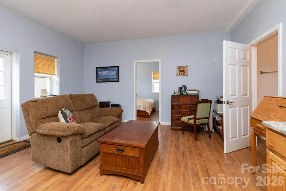 14 Lila Lane Clyde, NC 28721