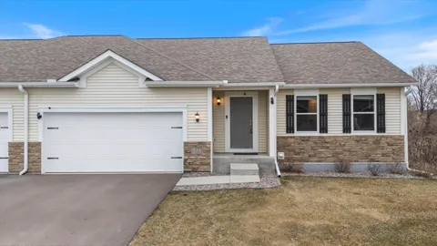 1023 White Tail Lane