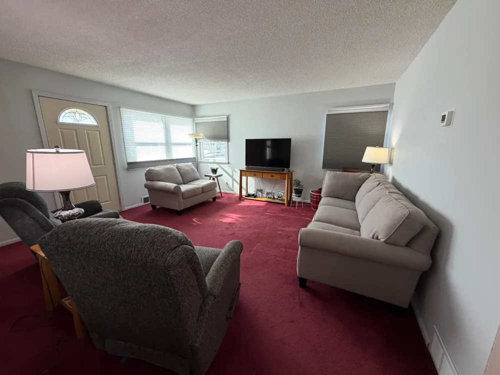 401 Center Street E Roseau, MN 56751