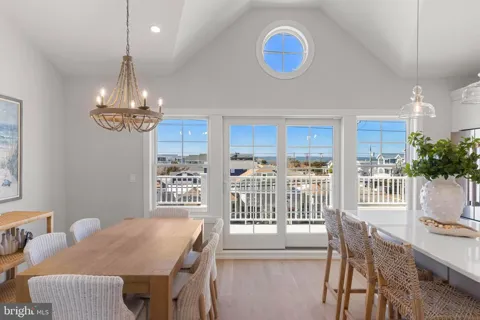 415 BAY AVENUE #4