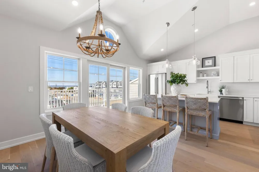 415 BAY AVENUE #4 Beach Haven, NJ 08008