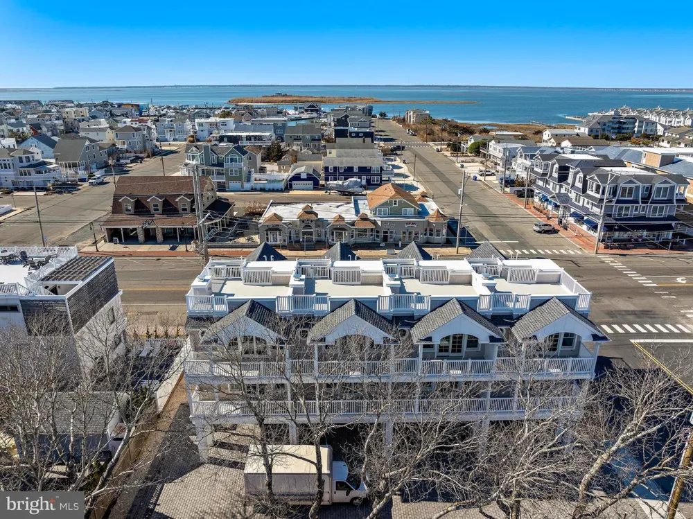 415 BAY AVENUE #4 Beach Haven, NJ 08008