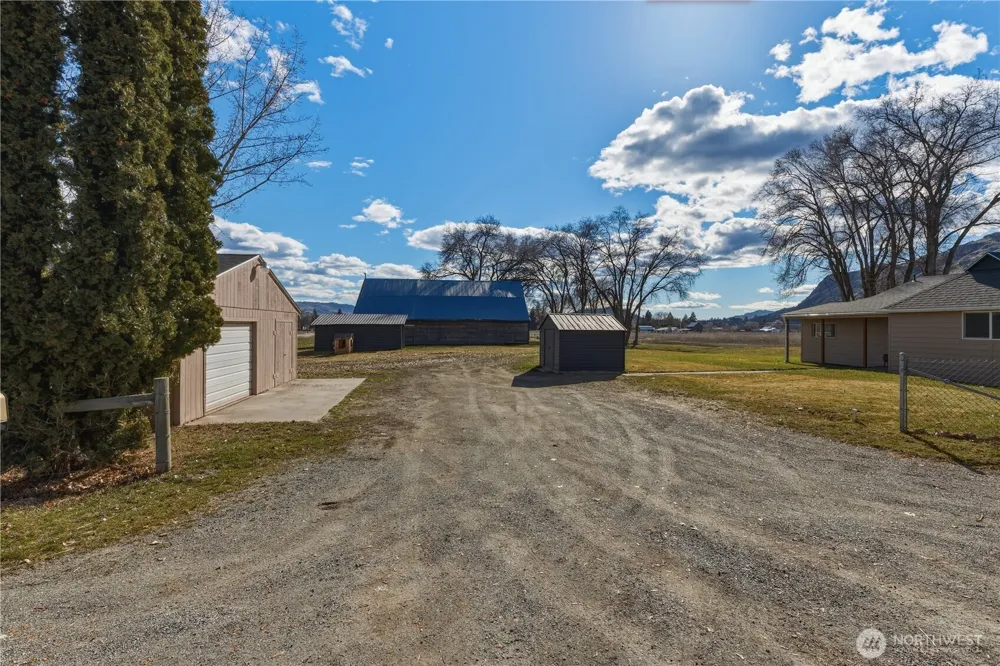 22 Kermel Road Omak, WA 98841