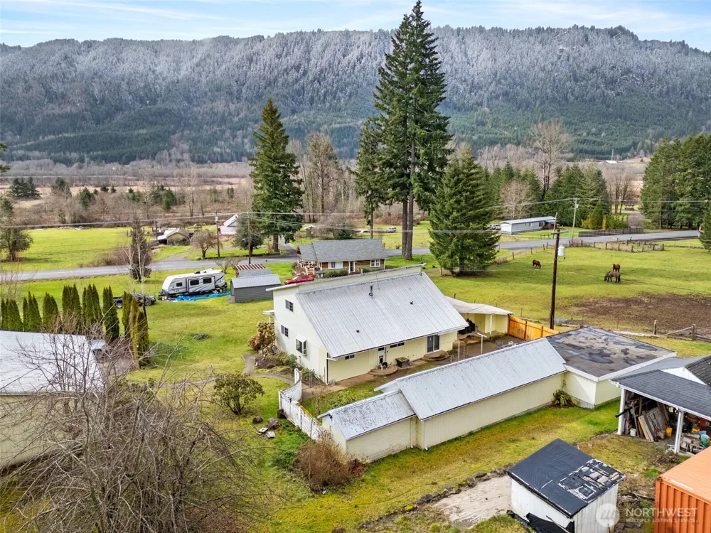545 Davis Lake Rd Morton, WA 98356