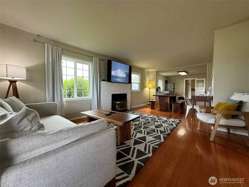 203 W Ocean Ave Westport, WA 98595