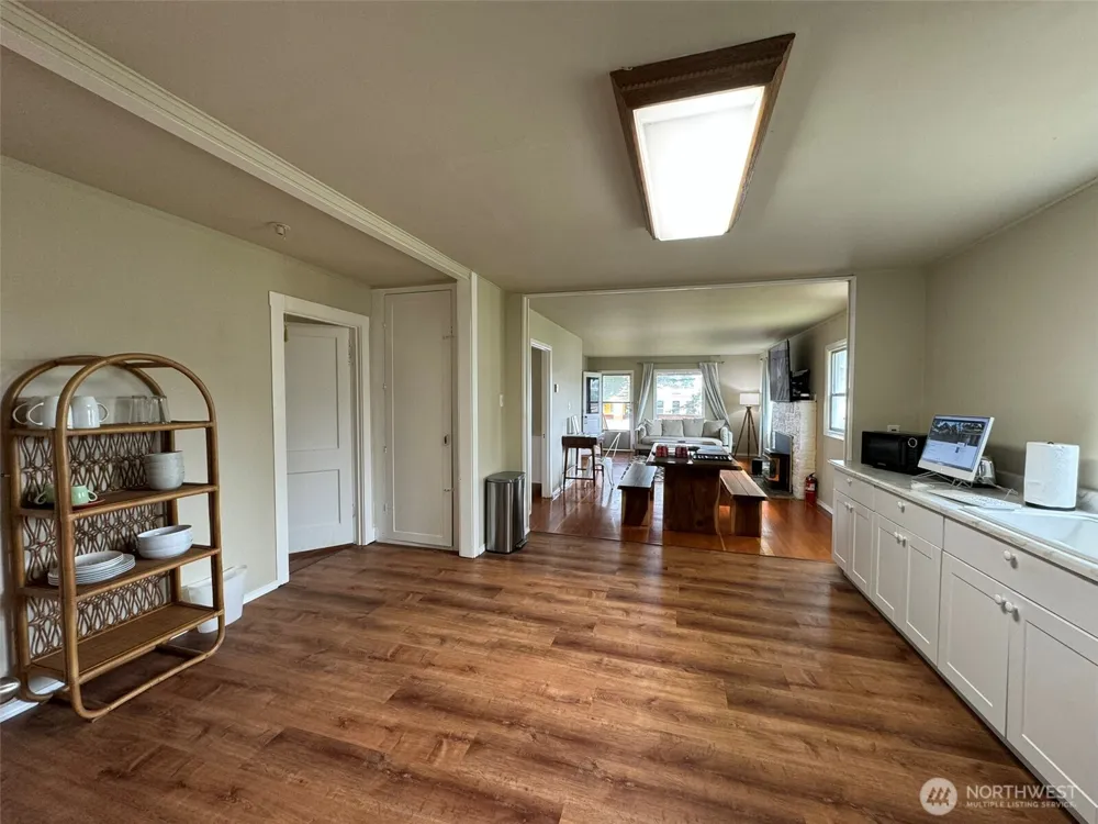 203 W Ocean Ave Westport, WA 98595