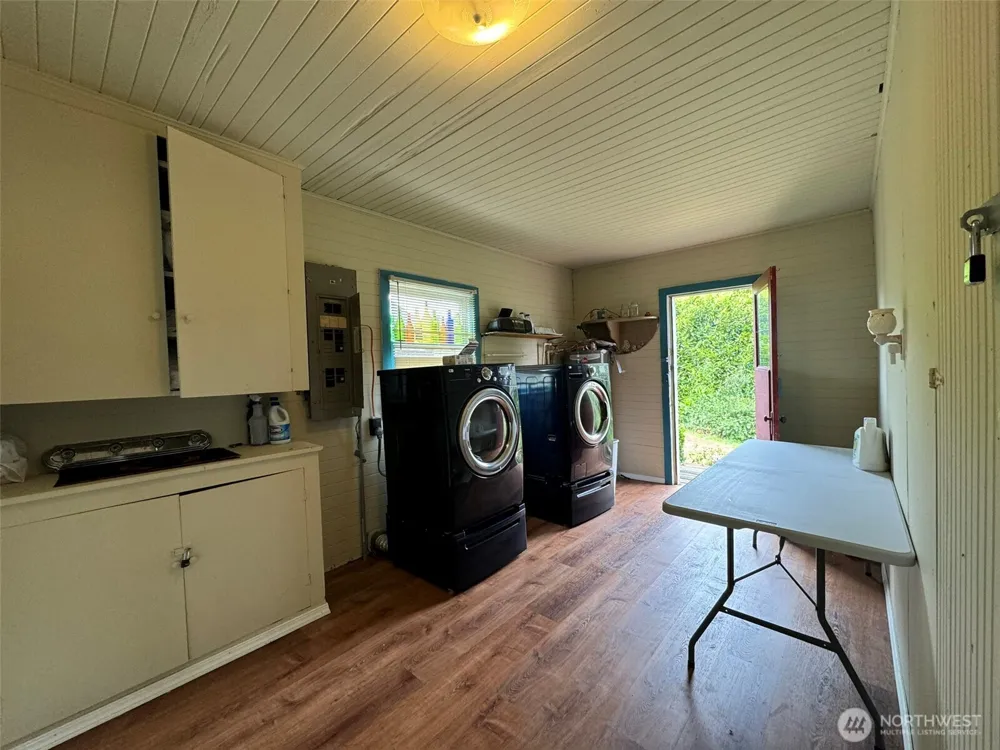 203 W Ocean Ave Westport, WA 98595