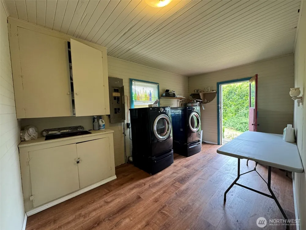 203 W Ocean Ave Westport, WA 98595